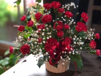 花屋 フラワーショップ ベル をご紹介 花屋が手届け配達 花束などフラワーギフトは フジテレビフラワーネット