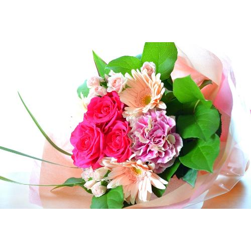 キュートなブーケ　MemoryPink (バラとガーベラの花束）　ピンク系　誕生日、結婚記念日、お祝い、歓送迎（送別、歓迎）、退職祝い、発表会3