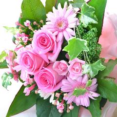 キュートなブーケ　FortunePink (バラの花束）ピンク系　誕生日、結婚記念日、お祝い、歓送迎（送別、歓迎）、退職祝い、発表会