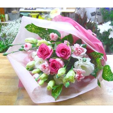 ＜フジテレビフラワーネット＞ ★赤薔薇メインの花束★開店祝い・いい夫婦の日・結婚記念日・誕生日・送別にも・・大阪市阿倍野区からお届けします。