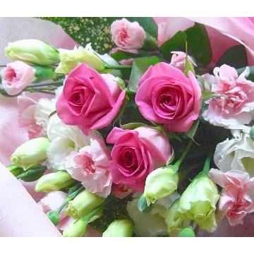＜フジテレビフラワーネット＞ ★ピンク・赤バラのロマンティックなアレンジ★いい夫婦の日・結婚記念日・誕生日・御祝い事・お礼に・・・大阪市阿倍野区からお届けします。
