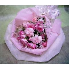 ピンクの小さなお花　集まれ　（*^_^*）