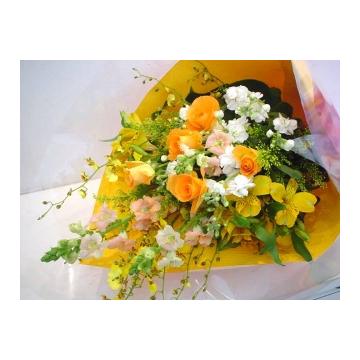 ＜フジテレビフラワーネット＞ 〜フォーユー〜 赤いバラの花束