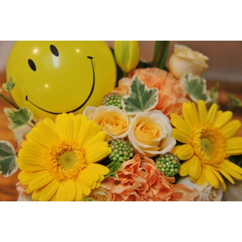 花しまオリジナル ハニービー スマイル 花屋 株 花しま のオリジナル商品 フラワーギフトはプロのお花屋さんにおまかせ フジテレビフラワーネット