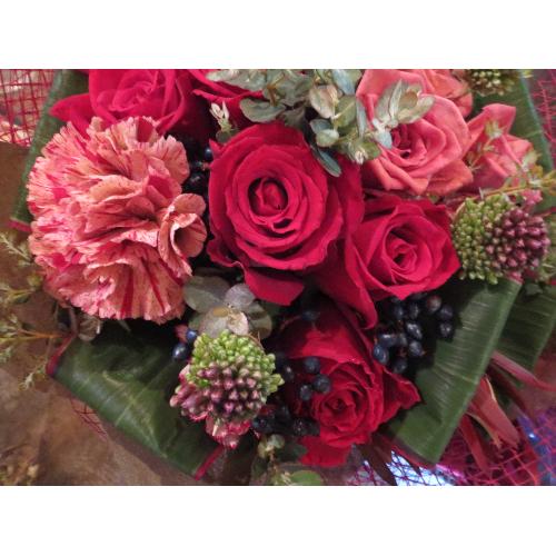 �ԃo���ƃJ�[�l�[�V�����̃V�b�N�ȃ��E���h�ԑ��S�O�O�O2