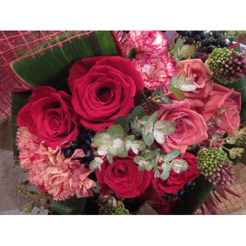 �ԃo���ƃJ�[�l�[�V�����̃V�b�N�ȃ��E���h�ԑ��S�O�O�O3