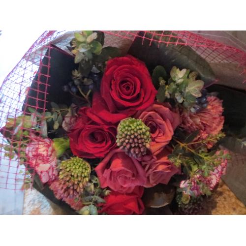 �ԃo���ƃJ�[�l�[�V�����̃V�b�N�ȃ��E���h�ԑ��S�O�O�O4