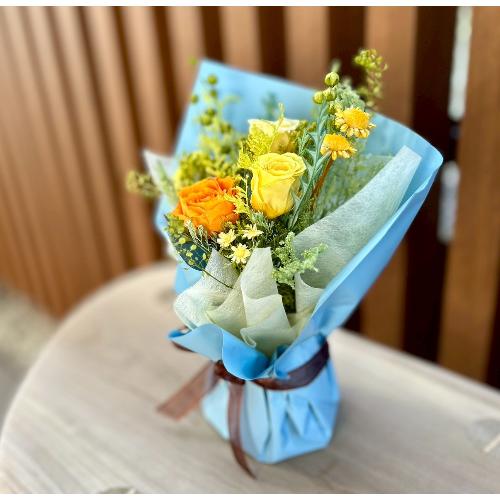 �v���U�[�u�h�t�����[ �z���C�g�o�X�P�b�g���[�u3