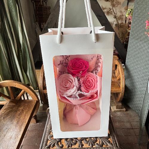 �y�V���{���t�����[�z�X�^���f�B���O�u�[�P�R�F�T�[�����s���N4