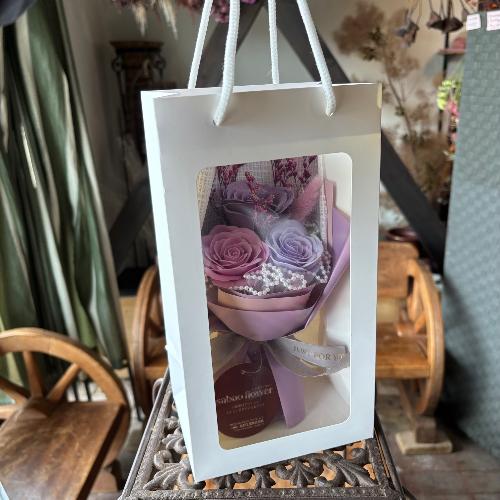 �y�V���{���t�����[�z�X�^���f�B���O�u�[�P�R�F�p�[�v��4