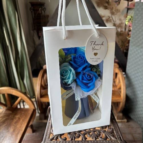 �y�V���{���t�����[�z�X�^���f�B���O�u�[�P�T�F�u���[4