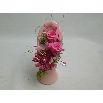 ＜フジテレビフラワーネット＞ Reddish-pink colored  bouquet