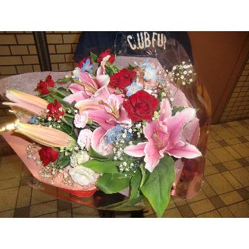 ＜フジテレビフラワーネット＞ Flower Box ★レッドローズ★