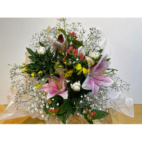 �s���N�̕S���Ƃ����ݑ��̍��؂Ȃ������A�����W�����g4