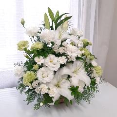【お供え花】故人を偲ぶユリと白グリーンのお花達