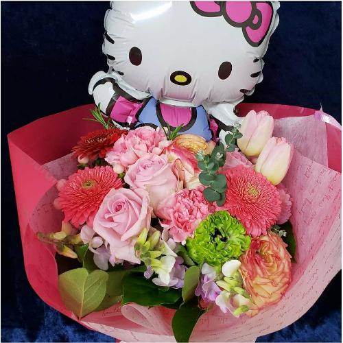 キャラクターバルーンブーケ 花屋 フラワーデザインスタジオ フローレ のオリジナル商品 フラワーギフトはプロのお花屋さんにおまかせ フジテレビフラワーネット キャラクターバルーンブーケ 花屋 フラワーデザインスタジオ フローレ のオリジナル商品 フラワーギフトはプロのお花屋さんにおまかせ フジテレビフラワーネット