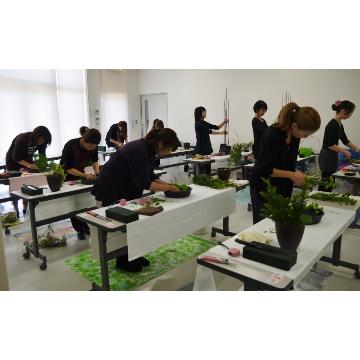 鹿児島県鹿屋市の花屋 Flowers Design ｒｏｓｅｔｅａ をご紹介 フラワーギフトはプロのお花屋さんにおまかせ フジテレビフラワーネット