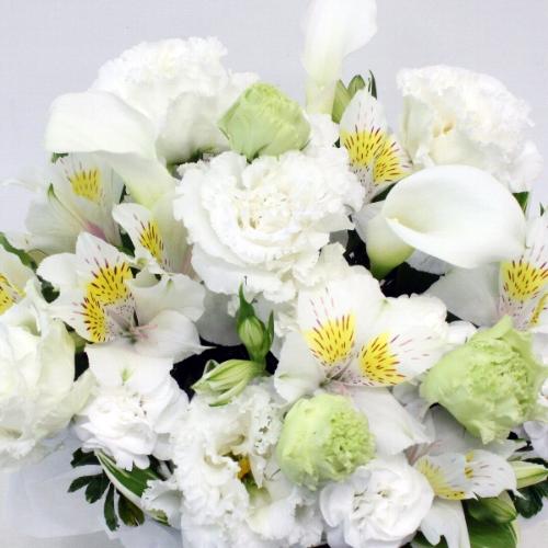 供花　ホワイトカラーとホワイト系洋花のお供え花 2