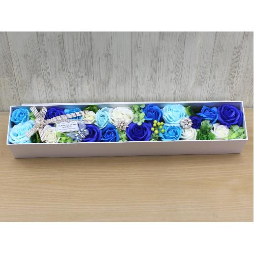 特別価格フレグランス白BOXフラワー 青～蝶々が輝く～2