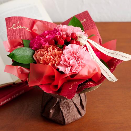 �y��̓��M�t�g�z���̂܂܏����u�}�U�[�Y�u�[�P�v