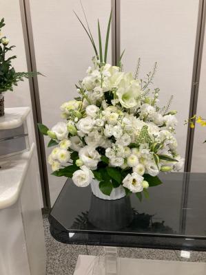 北海道恵庭市の花屋 軸花 をご紹介 フラワーギフトはプロのお花屋さんにおまかせ フジテレビフラワーネット