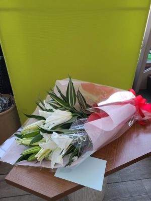 北海道千歳市の花屋 花のはしづめ をご紹介 フラワーギフトはプロのお花屋さんにおまかせ フジテレビフラワーネット