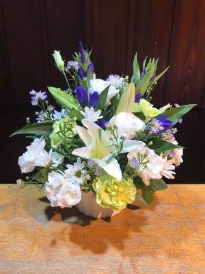 新潟県新潟市 西区の花屋 鈴木生花店 をご紹介 フラワーギフトはプロのお花屋さんにおまかせ フジテレビフラワーネット