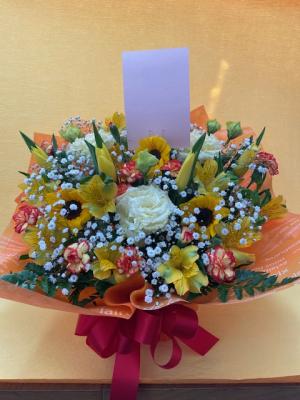 群馬県桐生市の花屋 とみざわ生花店 をご紹介 フラワーギフトはプロのお花屋さんにおまかせ フジテレビフラワーネット