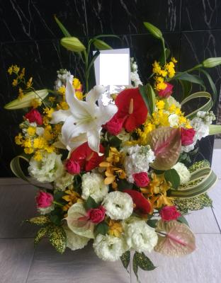 東京都中央区の花屋 花三商店 をご紹介 フラワーギフトはプロのお花屋さんにおまかせ フジテレビフラワーネット