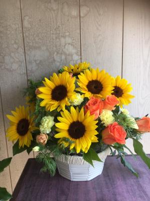 東京都武蔵村山市の花屋 フラワーショップみねぎし をご紹介 フラワーギフトはプロのお花屋さんにおまかせ フジテレビフラワーネット