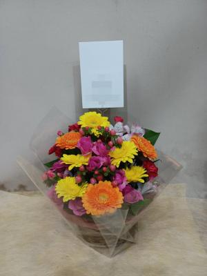 神奈川県横浜市 港北区の花屋 有 飯島生花店 をご紹介 フラワーギフトはプロのお花屋さんにおまかせ フジテレビフラワーネット