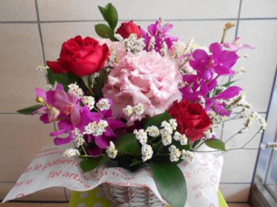 神奈川県大和市の花屋 フラワーショップ ジュリア をご紹介 フラワーギフトはプロのお花屋さんにおまかせ フジテレビフラワーネット 神奈川県大和市の花屋 フラワーショップ ジュリア をご紹介 フラワーギフトはプロのお花屋さんにおまかせ フジテレビフラワーネット
