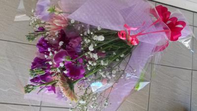 神奈川県大和市の花屋 フラワーショップ ジュリア をご紹介 フラワーギフトはプロのお花屋さんにおまかせ フジテレビフラワーネット 神奈川県大和市の花屋 フラワーショップ ジュリア をご紹介 フラワーギフトはプロのお花屋さんにおまかせ フジテレビフラワーネット