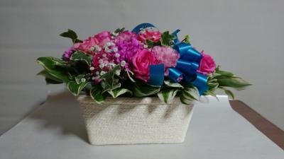 神奈川県足柄下郡 湯河原町の花屋 有 花一生花店 をご紹介 フラワーギフトはプロのお花屋さんにおまかせ フジテレビフラワーネット 神奈川県足柄下郡 湯河原町の花屋 有 花一生花店 をご紹介 フラワーギフトはプロのお花屋さんにおまかせ フジテレビフラワーネット