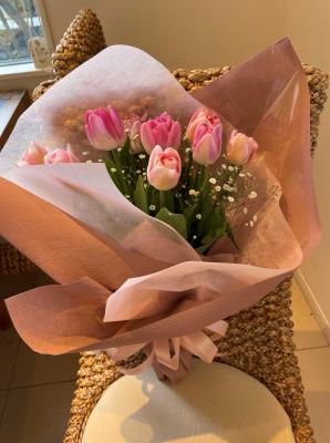 愛知県尾張旭市の花屋 花曜日 をご紹介 フラワーギフトはプロのお花屋さんにおまかせ フジテレビフラワーネット