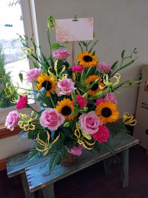 京都府木津川市の花屋 Saleya サレヤ をご紹介 フラワーギフトはプロのお花屋さんにおまかせ フジテレビフラワーネット