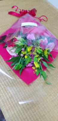 京都府舞鶴市の花屋 花宗土佐生花店 をご紹介 フラワーギフトはプロのお花屋さんにおまかせ フジテレビフラワーネット