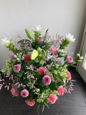 兵庫県西宮市の花屋 ヴェロニカ をご紹介 フラワーギフトはプロのお花屋さんにおまかせ フジテレビフラワーネット