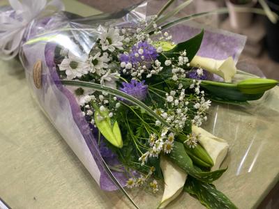 兵庫県宍粟市の花屋 フラワー ベル をご紹介 フラワーギフトはプロのお花屋さんにおまかせ フジテレビフラワーネット 兵庫県宍粟市の花屋 フラワー ベル をご紹介 フラワーギフトはプロのお花屋さんにおまかせ フジテレビフラワーネット