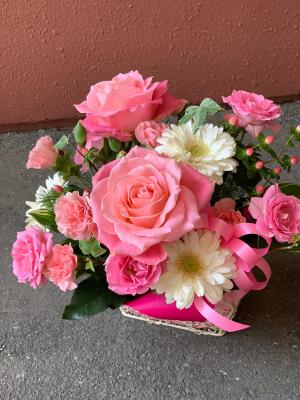 福岡県福岡市 中央区の花屋 フラワーショップ野の花 をご紹介 フラワーギフトはプロのお花屋さんにおまかせ フジテレビフラワーネット