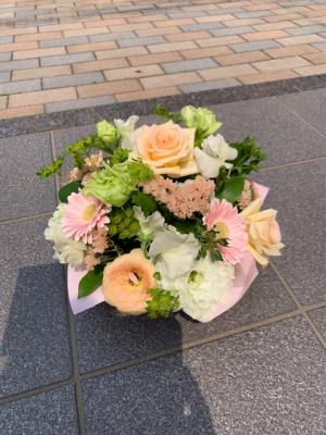 福岡県福岡市 中央区の花屋 フラワーショップ野の花 をご紹介 フラワーギフトはプロのお花屋さんにおまかせ フジテレビフラワーネット