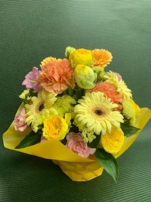 福岡県福岡市 中央区の花屋 フラワーショップ野の花 をご紹介 フラワーギフトはプロのお花屋さんにおまかせ フジテレビフラワーネット