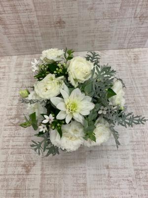 福岡県福岡市 中央区の花屋 フラワーショップ野の花 をご紹介 フラワーギフトはプロのお花屋さんにおまかせ フジテレビフラワーネット