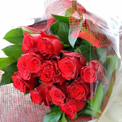 ダーズンローズ 赤バラ12本のみの花束 バレンタイン ホワイトデイ 結婚記念日 プロポーズ 恋人の日 クリスマス 花屋 株 川田生花店 のオリジナル商品 フラワーギフトはプロのお花屋さんにおまかせ フジテレビフラワーネット