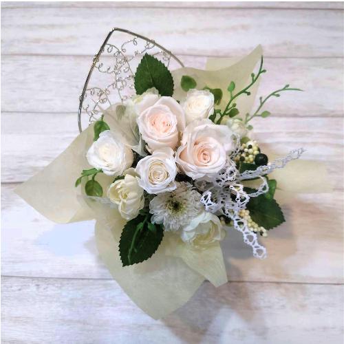 お供え用「プリザーブドフラワーアレンジメント」ホワイトカラー