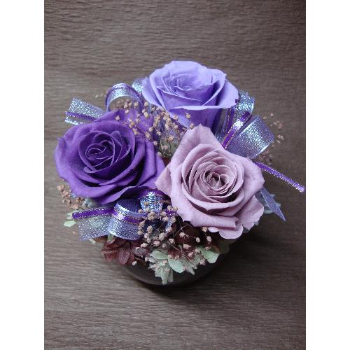 シックなプリザーブドフラワー（パープル系）」| 花屋