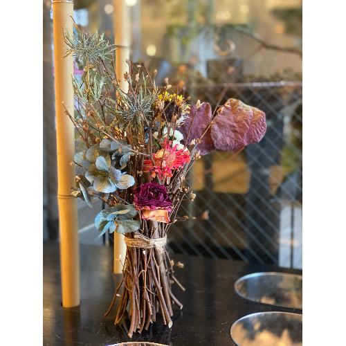 ブランチブーケ 花屋 ｊ ｆ ｐ ｎｏｉｒ ｃａｆｅ のオリジナル商品 フラワーギフトはプロのお花屋さんにおまかせ フジテレビフラワーネット