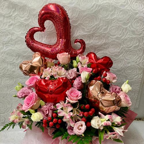 バルーンアレンジ・ピンクレッド系」| 花屋「Flower Shop あすか」の