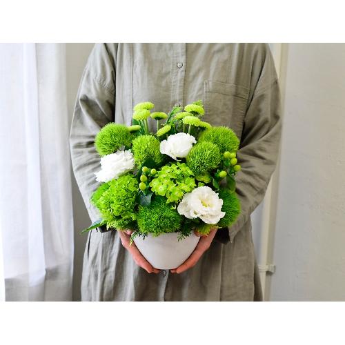心も体もリラックス グリーンアレンジ」| 花屋「（有）花萌」の