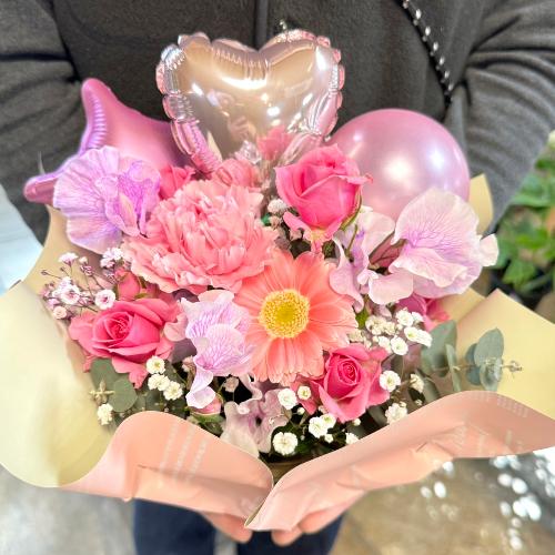 バルーン入りアレンジメント」| 花屋「ときわガーランド本店」の